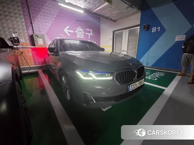 BMW 5 Series (G30) 2021 Серый из Кореи, фото 3