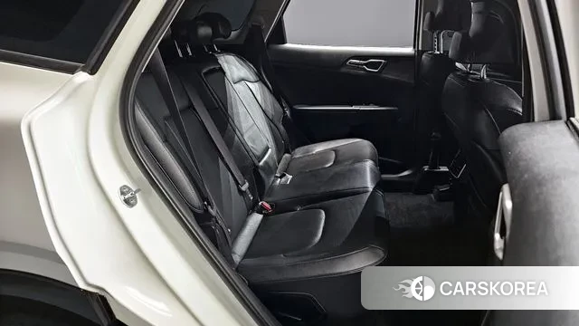 Kia Sportage 5th Generation Hybrid 2022 Белый из Кореи, фото 3