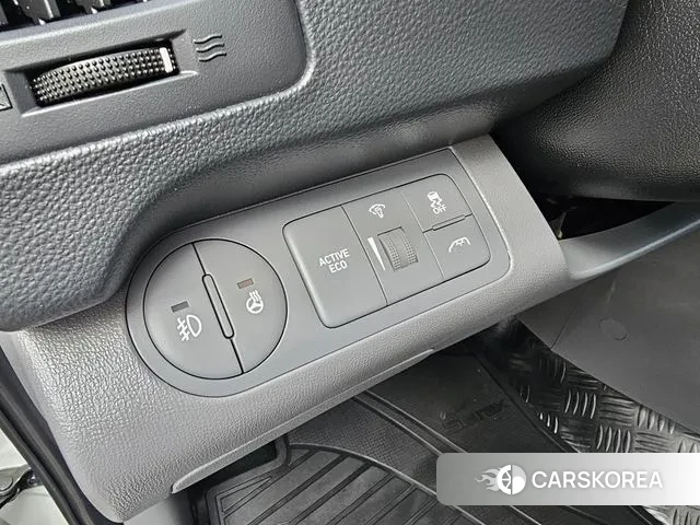 Hyundai The New Grand Starex 2021 Белый из Кореи, фото 3