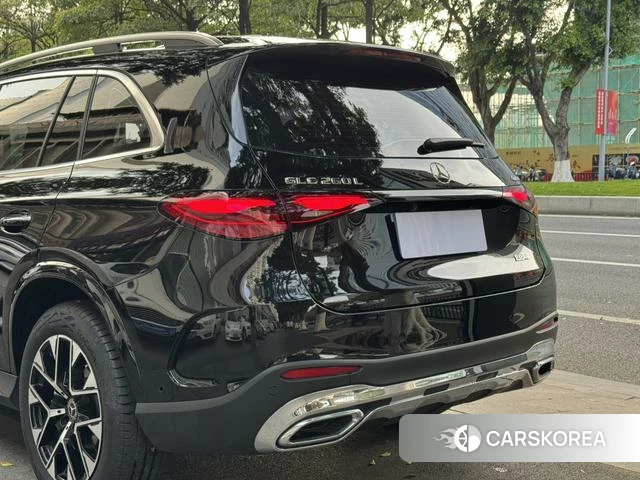 Mercedes-Benz GLC 2024 Черный из Китая, фото 3