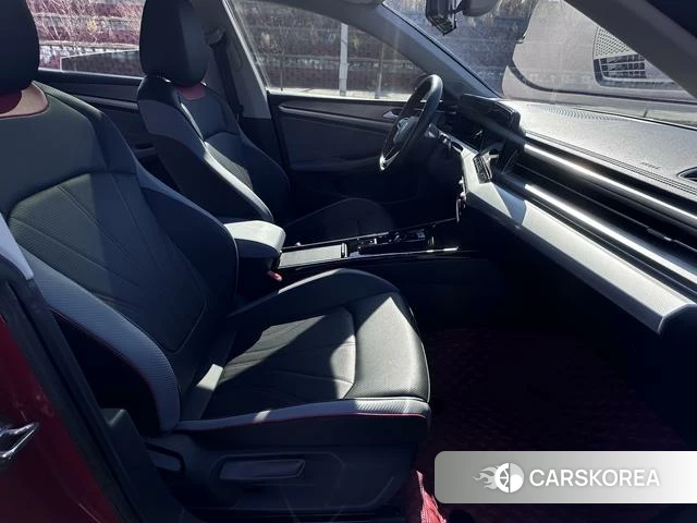 Volkswagen Lingdu 2022 Красный из Китая, фото 3