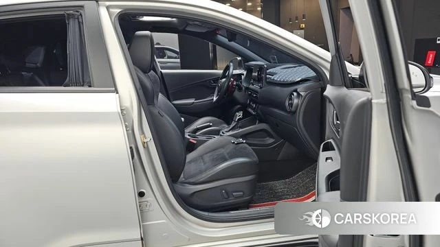 Hyundai The New Kona 2021 Серебристо-серый из Кореи, фото 3