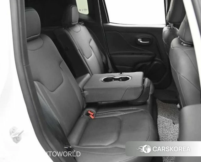 Jeep Renegade 2022 Белый из Кореи, фото 3
