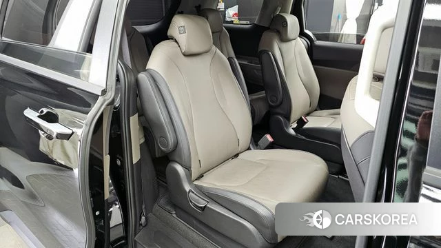 Kia The New Carnival 4th Generation 2024 Черный из Кореи, фото 3