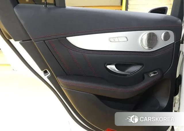 Mercedes-Benz GLC-Class X253 2021 Белый из Кореи, фото 3