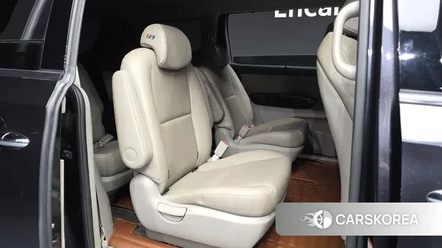 Kia The New Carnival 2018 Серый из Кореи, фото 3