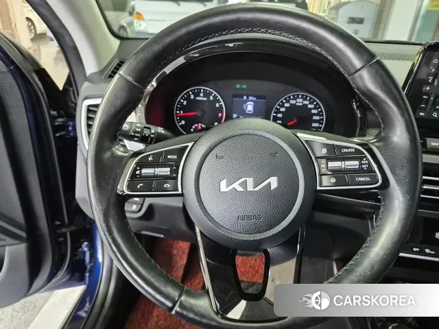 Kia Seltos 2021 Синий из Кореи, фото 3