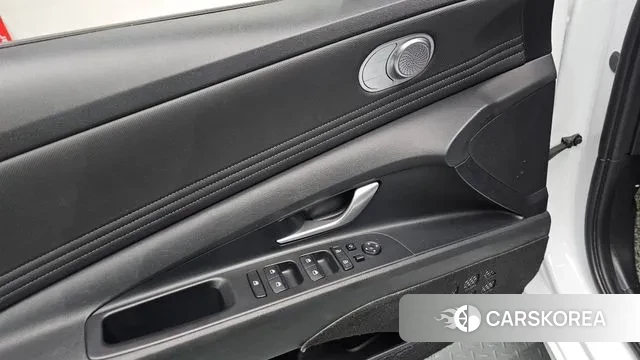 Hyundai Avante (CN7) 2023 Белый из Кореи, фото 3