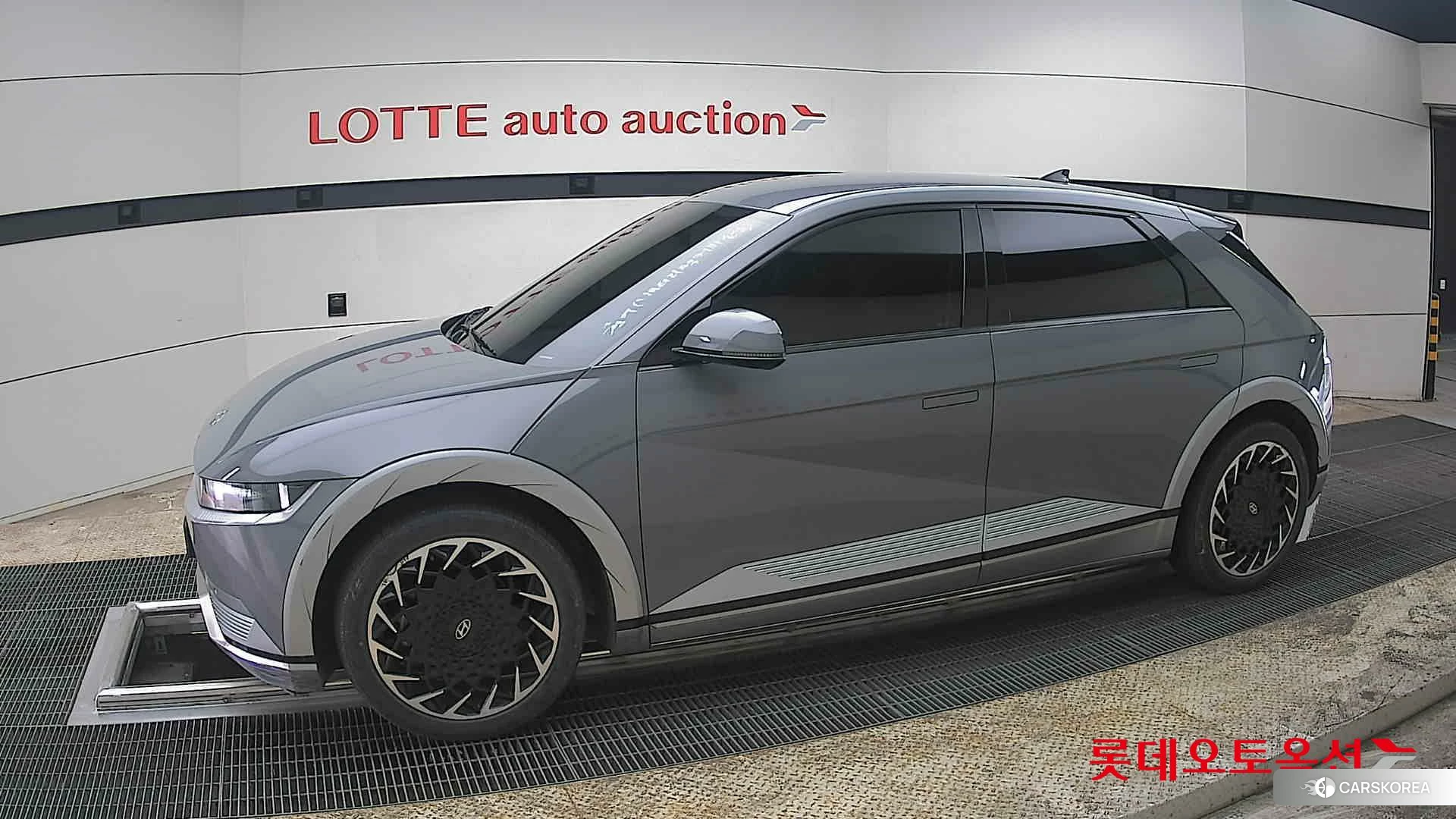 Hyundai IONIQ 5 2022 Galactic Grey Metallic из Кореи, фото 3