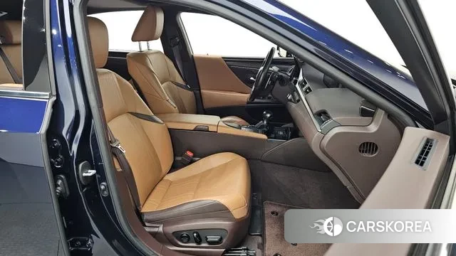 Lexus ES300h 7th generation 2020 Синий из Кореи, фото 3