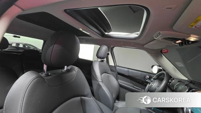 Mini Cooper Countryman 2023 Серебряный из Кореи, фото 3