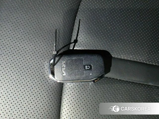 Kia K5 3rd generation 2023 Белый из Кореи, фото 3