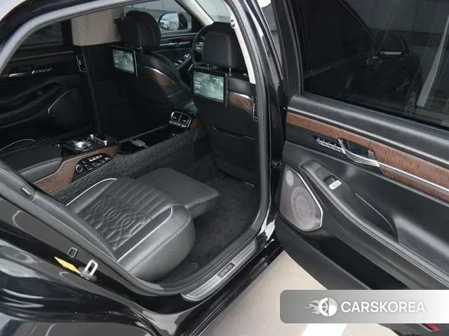 Genesis G90 2021 Черный из Кореи, фото 3