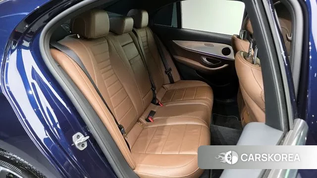 Mercedes-Benz E-Class W213 2019 Синий из Кореи, фото 3