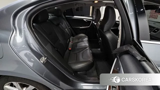Volvo S60 2018 Серый из Кореи, фото 3