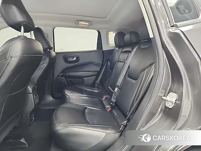 Jeep Compass 2nd Generation 2019 Серый из Кореи, фото 3