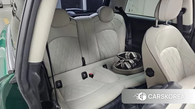 Mini Cooper S 2023 Зеленый из Кореи, фото 3