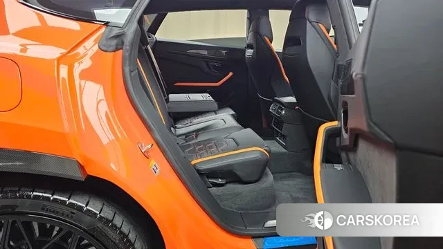 Lamborghini Urus 2025 Оранжевый из Кореи, фото 3