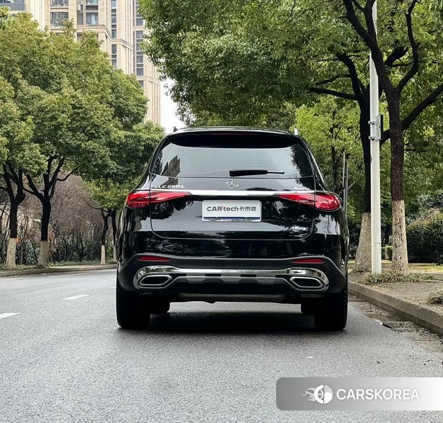 Mercedes-Benz GLC 2025 Черный из Китая, фото 3