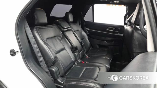 Ford Explorer 2019 Белый из Кореи, фото 3