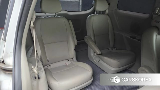 Kia The New Carnival 2018 Белый из Кореи, фото 3