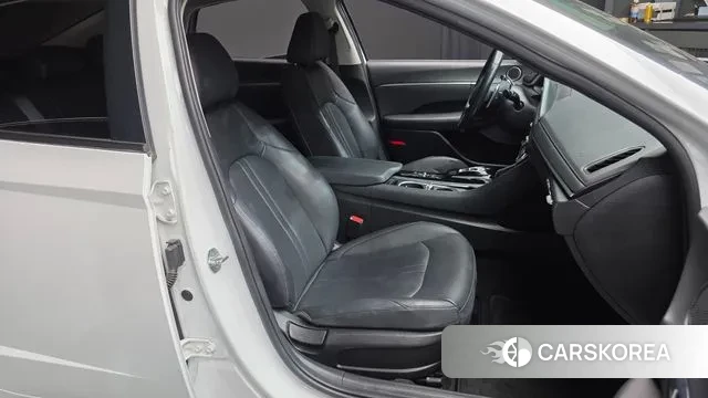 Hyundai Sonata (DN8) 2021 Белый из Кореи, фото 3