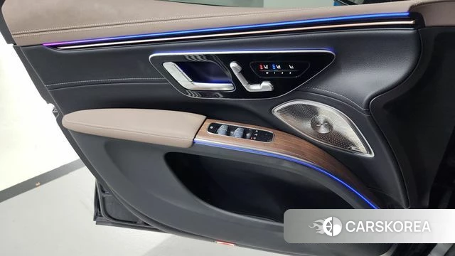 Mercedes-Benz EQS SUV X296 2023 Черный из Кореи, фото 3