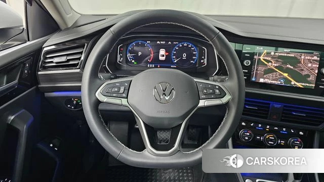 Volkswagen 7th Generation of Jetta 2023 Белый из Кореи, фото 3