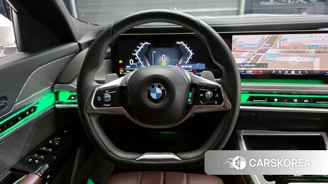 BMW 7 Series (G70) 2022 Белый из Кореи, фото 3