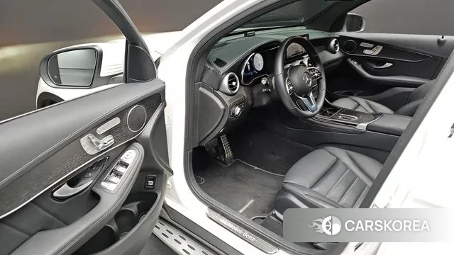 Mercedes-Benz GLC-Class X253 2022 Белый из Кореи, фото 3