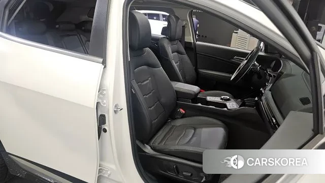 Kia The New Sportage 5th Generation Hybrid 2024 Белый из Кореи, фото 3