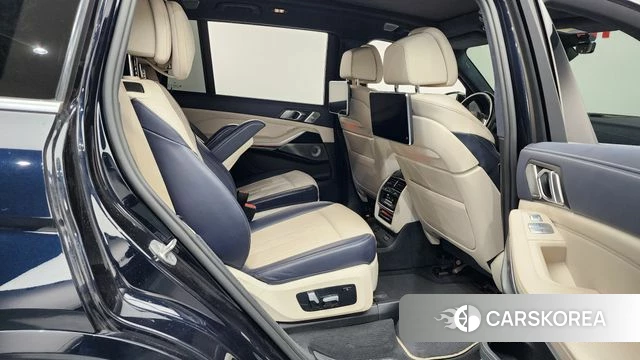 BMW X7 (G07) 2021 Черный из Кореи, фото 3