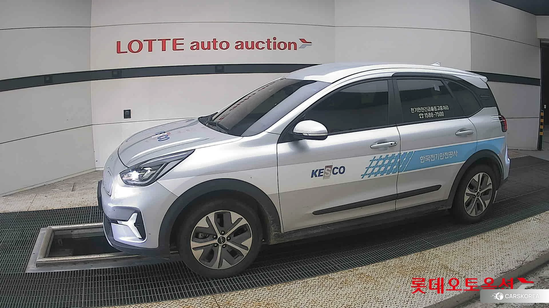 Kia Niro Plus 2023 Sparkling Silver из Кореи, фото 3