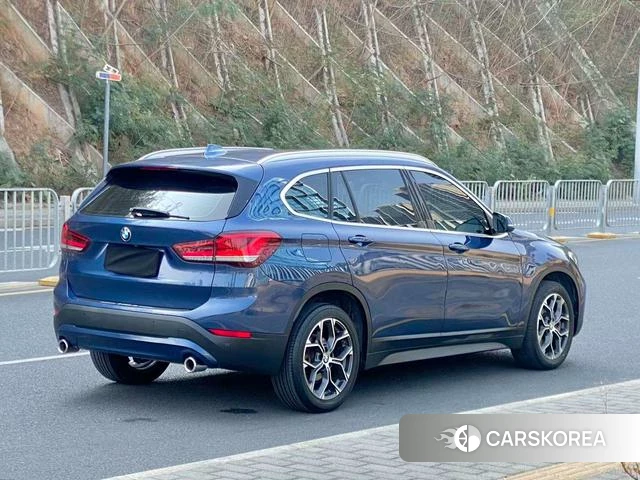 BMW X1 2022 Синий из Китая, фото 3