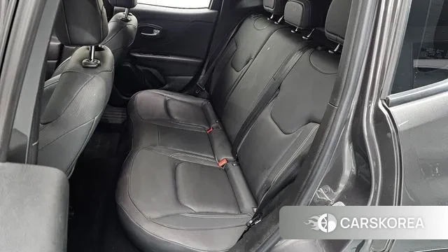 Jeep Renegade 2021 Серый из Кореи, фото 3