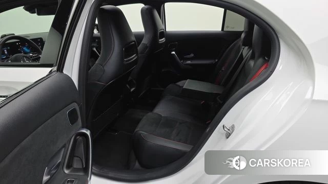 Mercedes-Benz A-Class W177 2025 Белый из Кореи, фото 3