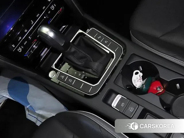 Volkswagen Arteon 2023 Белый из Кореи, фото 3