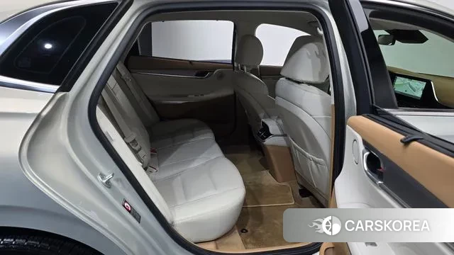 Hyundai The New Grandeur IG 2019 Серебристо-серый из Кореи, фото 3