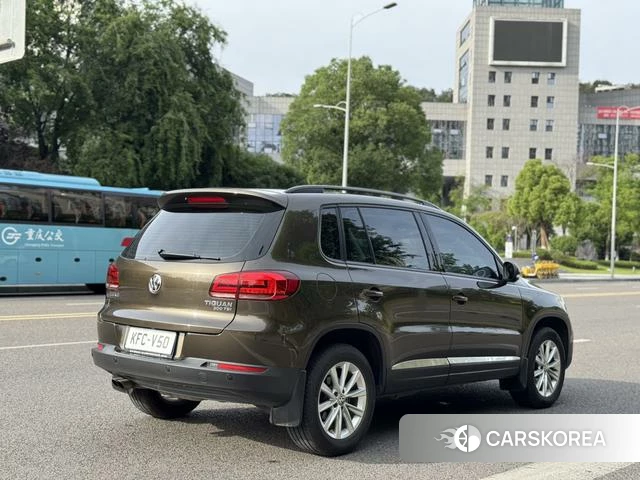 Volkswagen Tiguan 2018 Коричневый из Китая, фото 3