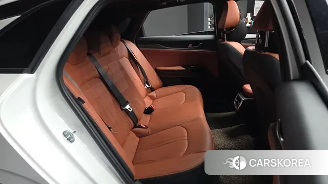 Kia The New K5 3rd generation 2024 Белый из Кореи, фото 3