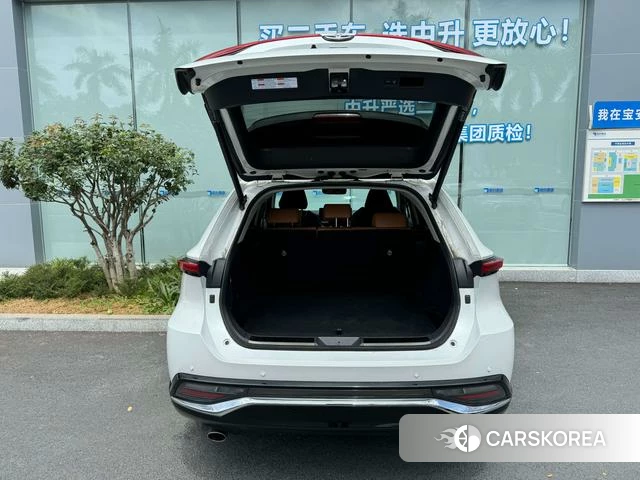 Toyota Weisha 2023 Белый из Китая, фото 3