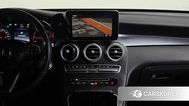 Mercedes-Benz GLC-Class X253 2018 Черный из Кореи, фото 3