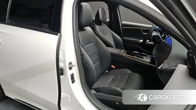 Mercedes-Benz E-Class W214 2025 Белый из Кореи, фото 3