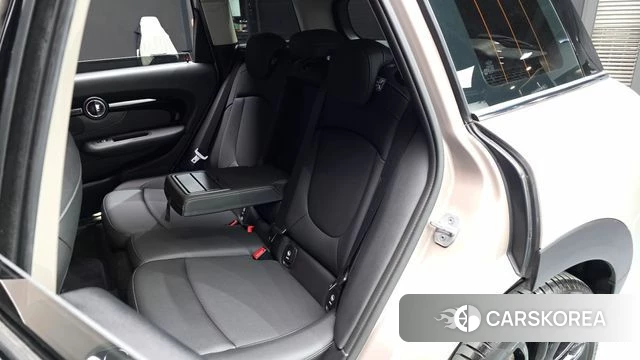 Mini Cooper Clubman 2024 Серый из Кореи, фото 3