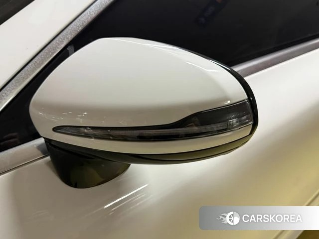 Mercedes-Benz E-Class W213 2018 Белый из Кореи, фото 3