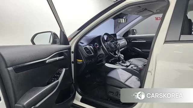 Kia Seltos 2019 Белый из Кореи, фото 3