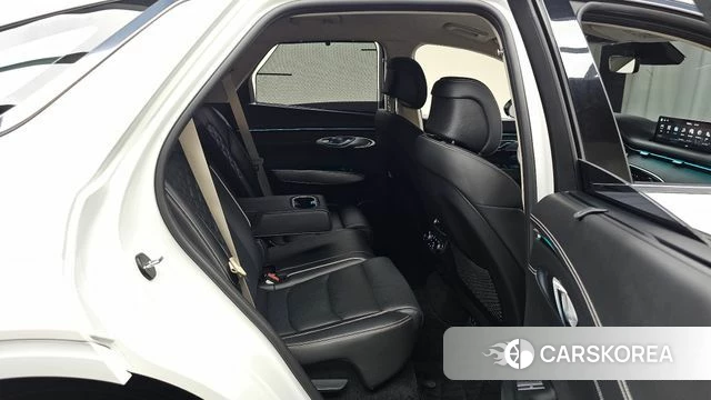 Genesis Electrified GV70 2022 Белый из Кореи, фото 3