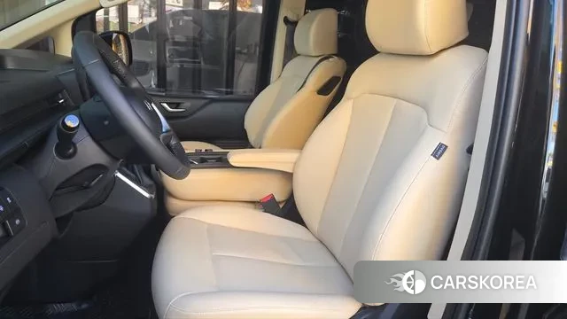 Hyundai Staria 2025 Черный из Кореи, фото 3