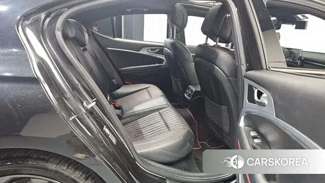 Genesis G70 2019 Черный из Кореи, фото 3