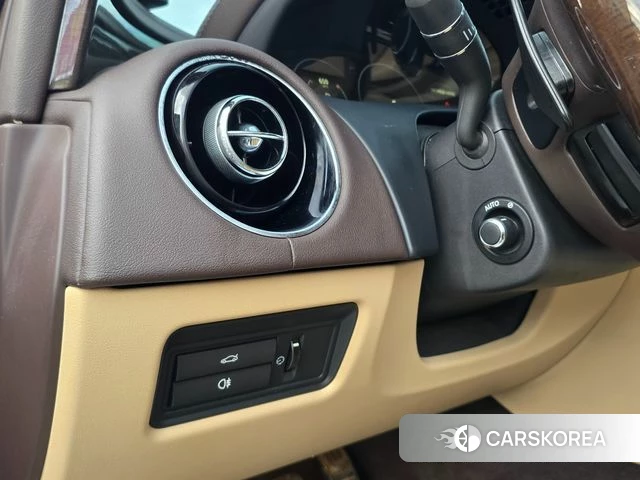 Jaguar All New XJ 2018 Белый из Кореи, фото 3